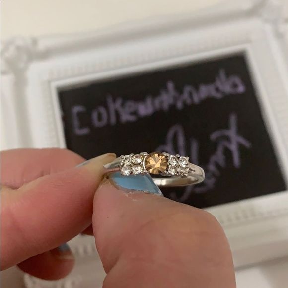 Silver CZ ring - Picture 4 of 5